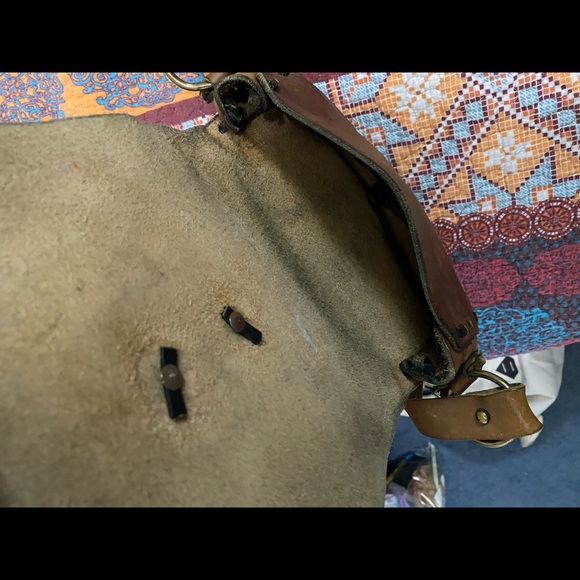 Leather tooled Crossbody - Picture 4 of 4